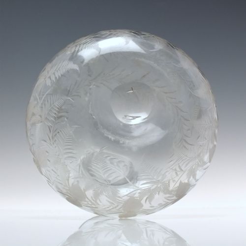 VICTORIAN ENGRAVED GLASS WINE CARAFE C1870 - ADDITIONAL PHOTO 3
