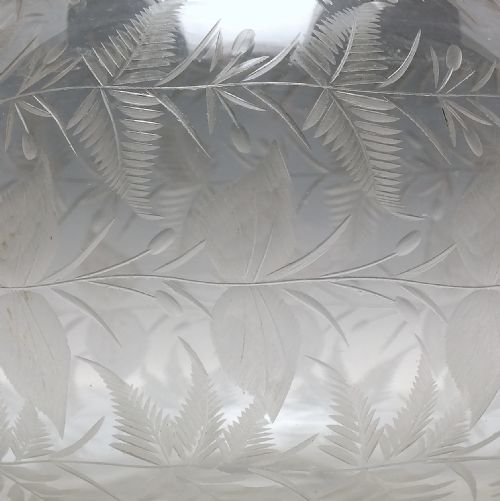 VICTORIAN ENGRAVED GLASS WINE CARAFE C1870 - ADDITIONAL PHOTO 4