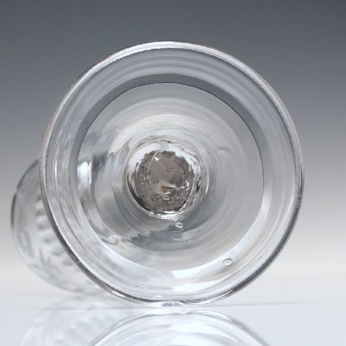 ANTIQUE GEORGIAN ENGRAVED PLAIN STEM WINE GLASS C1740 - ADDITIONAL PHOTO 4