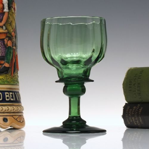 RARE ANTIQUE RICHARDSON OLIVE GREEN WINE GLASS C1840 - ADDITIONAL PHOTO 2