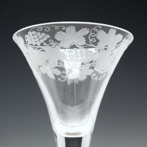 ANTIQUE GEORGIAN ENGRAVED COMPOSITE WINE GLASS C1750 - ADDITIONAL PHOTO 4