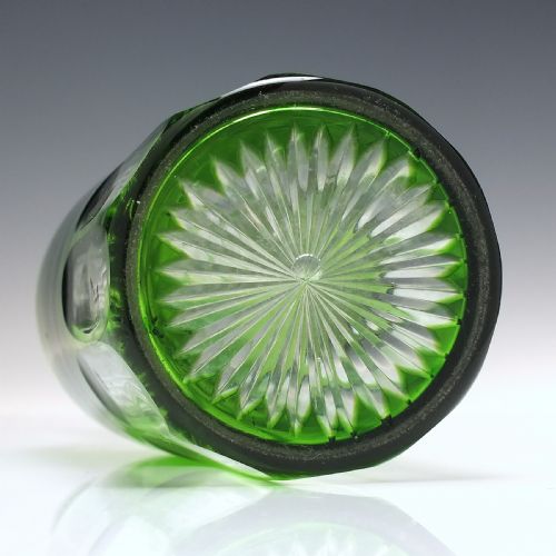 VICTORIAN GREEN GLASS DECANTER OR SERVING BOTTLE C1860 - ADDITIONAL PHOTO 4