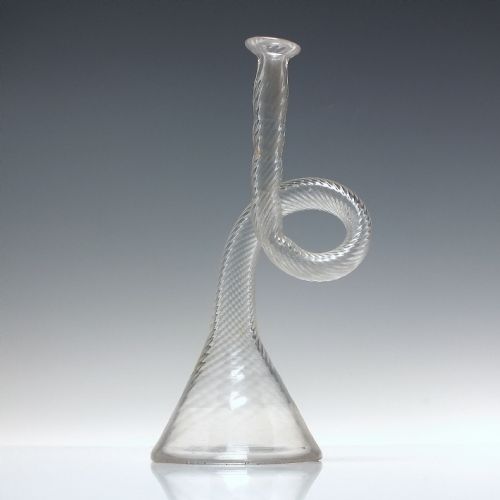 ANTIQUE VICTORIAN WRYTHEN GLASS HORN C1860 - ADDITIONAL PHOTO 2
