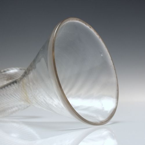 ANTIQUE VICTORIAN WRYTHEN GLASS HORN C1860 - ADDITIONAL PHOTO 4