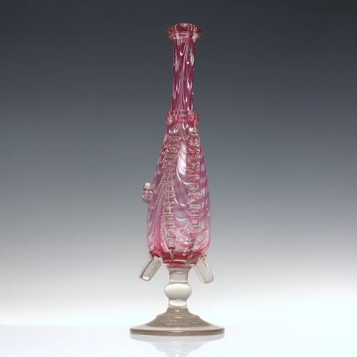19TH CENTURY CRANBERRY AND WHITE NAILSEA GLASS BELLOWS FLASK C1850 - ADDITIONAL PHOTO 3