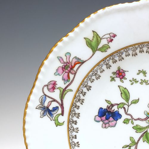 SIX VICTORIAN COALPORT DINNER PLATES C1900 IN FLOWER POT PATTERN - ADDITIONAL PHOTO 6