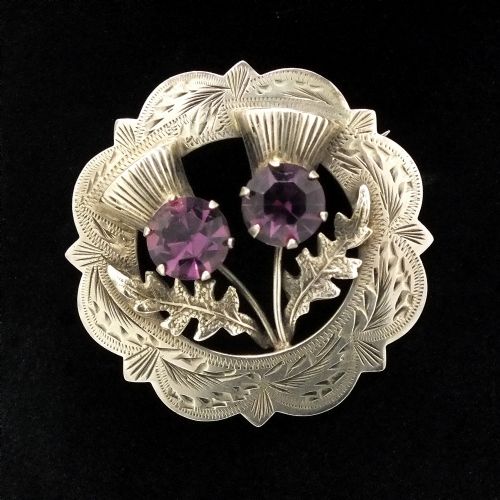 scottish solid silver celtic shield brooch edinburgh 1957 - CATEGORY: ANTIQUE JEWELLERY - DATED 1950