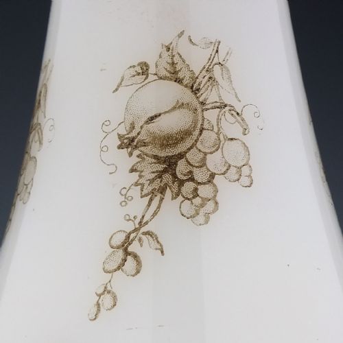 VICTORIAN GEORGE BACCHUS AND SONS OPALINE GLASS DECANTER C1850 - ADDITIONAL PHOTO 4