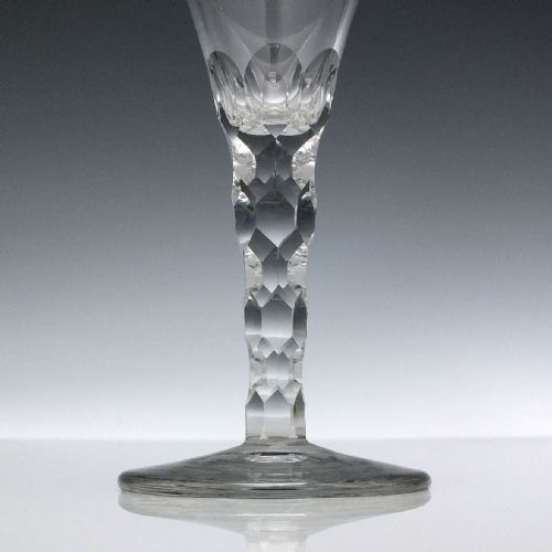 PAIR GEORGIAN DRAWN TRUMPET FACET CUT WINE GLASSES C1790 - ADDITIONAL PHOTO 4
