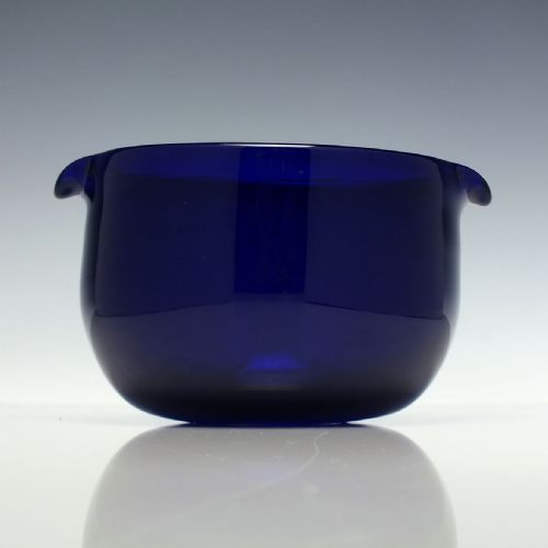 19th century bristol blue wine glass rinser c1820 - CATEGORY: ANTIQUE GLASS - DATED GEORGIAN