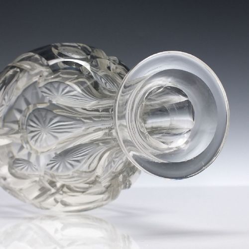 19TH CENTURY VICTORIAN GLASS DECANTER C1870 - ADDITIONAL PHOTO 4