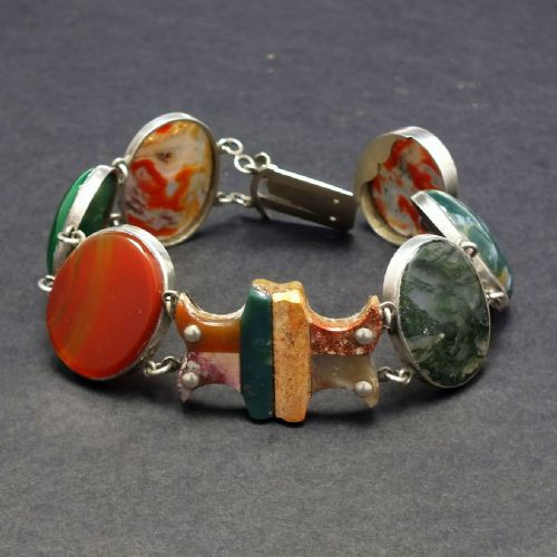 ANTIQUE SCOTTISH SILVER AND MOSS AGATE BRACELET C1900 - ADDITIONAL PHOTO 2