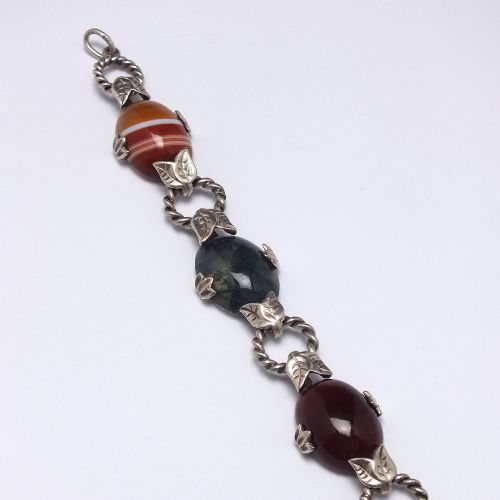 EXCEPTIONAL ANTIQUE SILVER AND SCOTTISH AGATE BRACELET C1920 - ADDITIONAL PHOTO 3