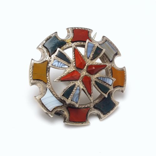 antique scottish celtic shield silver agate brooch c1880 - CATEGORY: ANTIQUE JEWELLERY - DATED 1880