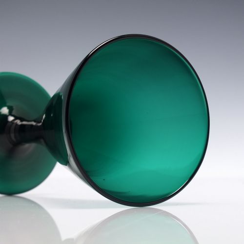 PAIR OF 19TH CENTURY GREEN WINE GLASSES C1820 - ADDITIONAL PHOTO 2