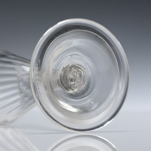SIX GEORGIAN DRAM GLASSES WITH DOMED FOLDED FEET C1760 - ADDITIONAL PHOTO 4