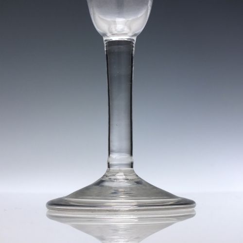 GEORGIAN PLAIN STEM SHORT WINE GLASS C1740 - ADDITIONAL PHOTO 2