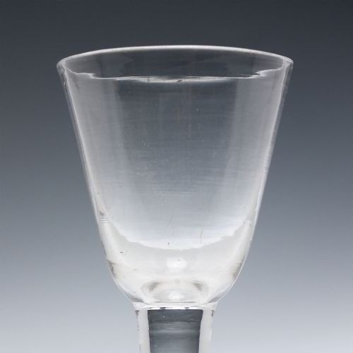 GEORGIAN PLAIN STEM SHORT WINE GLASS C1740 - ADDITIONAL PHOTO 3