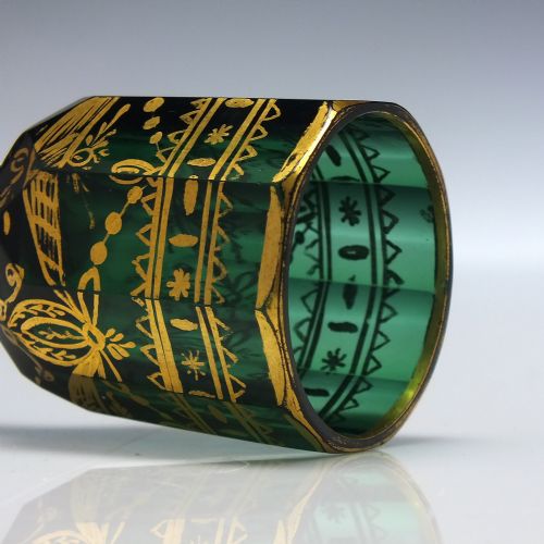 18TH CENTURY GILDED GREEN FACET CUT LIQUEUR GLASS C1790 - ADDITIONAL PHOTO 4