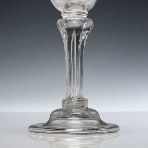 RARE 18TH CENTURY PEDESTAL STEM SAUCER TOP CHAMPAGNE GLASS C1740 - ADDITIONAL PHOTO 2