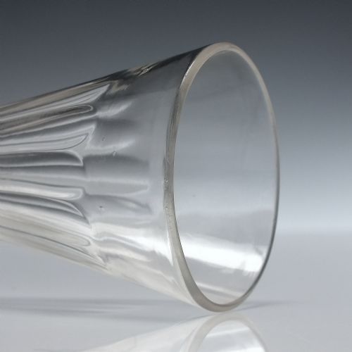GEORGIAN PETAL MOULDED ALE GLASS C1780 - ADDITIONAL PHOTO 3