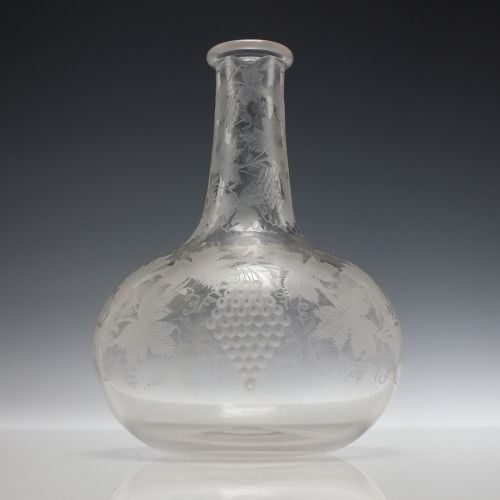 VICTORIAN ENGRAVED DECANTER C1880 - ADDITIONAL PHOTO 1