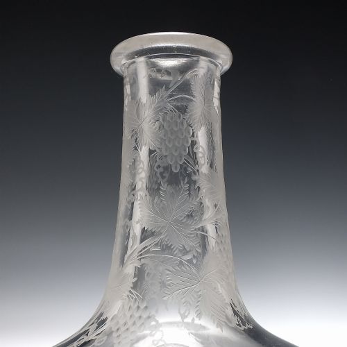 VICTORIAN ENGRAVED DECANTER C1880 - ADDITIONAL PHOTO 3