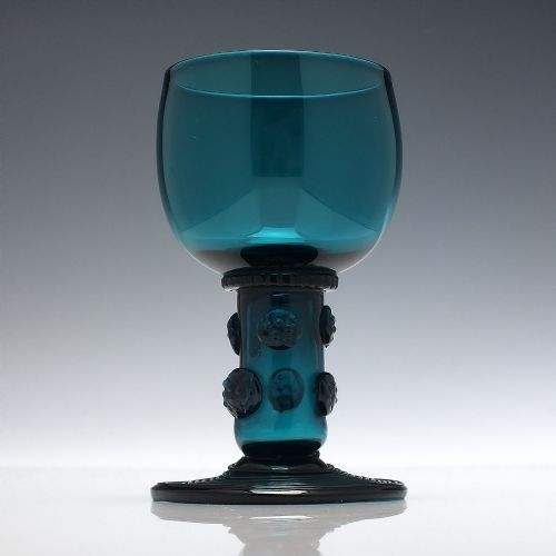 PAIR GEORGIAN PEACOCK BLUE WINE GLASSES C1810 - ADDITIONAL PHOTO 2