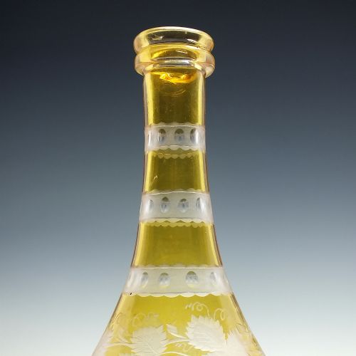 PAIR OF 19TH CENTURY ENGRAVED AMBER GLASS SERVING BOTTLES OR DECANTERS C1860 - ADDITIONAL PHOTO 4