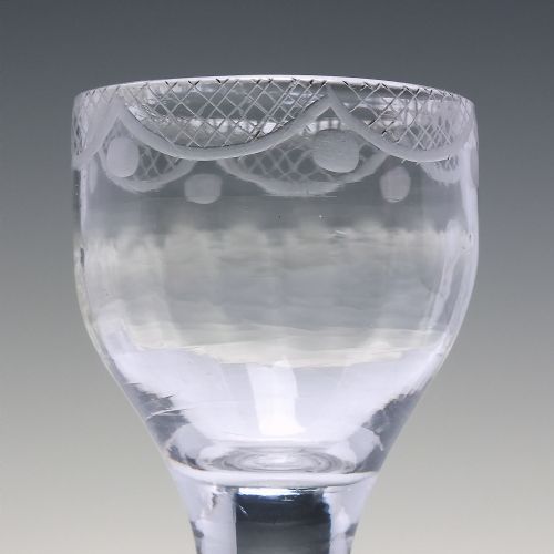 18TH CENTURY ENGRAVED OVERSEWN FOOT DRAM GLASS C1750 - ADDITIONAL PHOTO 1