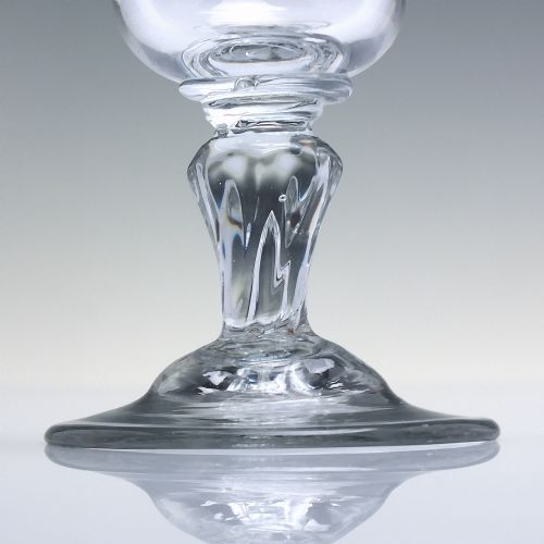 18TH CENTURY CHAMPAGNE PEDESTAL STEM GLASS C1750 - ADDITIONAL PHOTO 2