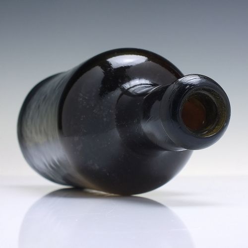 18TH CENTURY CYLINDER GLASS WINE BOTTLE C1780 - ADDITIONAL PHOTO 2