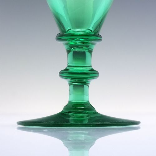 VICTORIAN GREEN VASELINE WINE GLASS C1880 - ADDITIONAL PHOTO 2