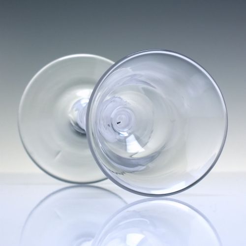 STUNNING OPAQUE TWIST WINE GLASS C1760 - ADDITIONAL PHOTO 4