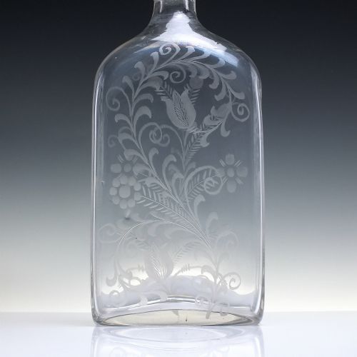 19TH CENTURY ENGRAVED MAGNUM GLASS DECANTER C1850 - ADDITIONAL PHOTO 2
