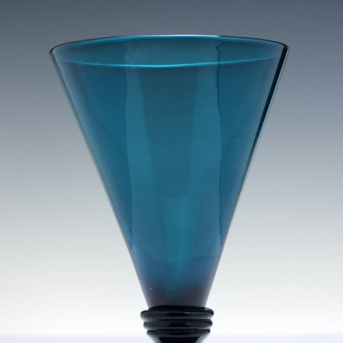 GEORGIAN PEACOCK BLUE FLUTE WINE GLASS C1820 - ADDITIONAL PHOTO 4