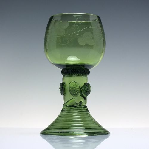 GEORGIAN ENGRAVED GREEN WINE ROEMER GLASS WITH CLOSED HOLLOW STEM C1790 - ADDITIONAL PHOTO 1