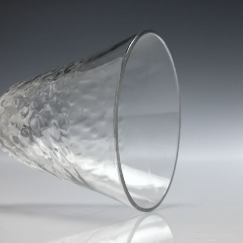 18TH CENTURY INCISED TWIST WINE GLASS WITH MOULDED BOWL C1755 - ADDITIONAL PHOTO 3