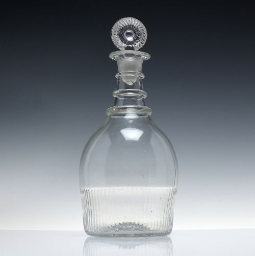 GEORGIAN IRISH GLASS DECANTER C1815 - ADDITIONAL PHOTO 1