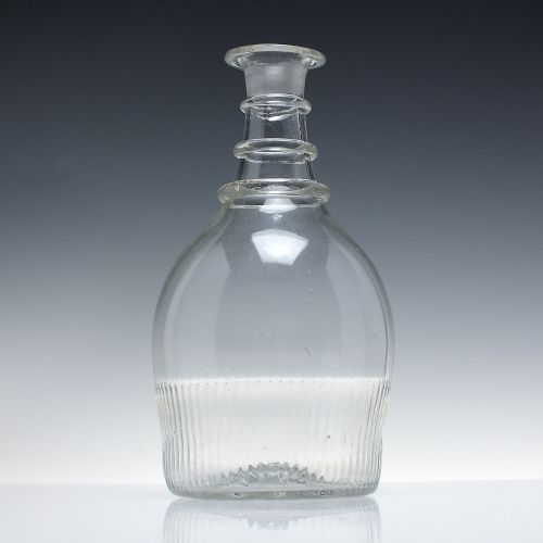 GEORGIAN IRISH GLASS DECANTER C1815 - ADDITIONAL PHOTO 3