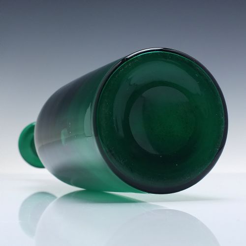 TALL 19TH CENTURY GREEN GLASS SERVING DECANTER C1850 - ADDITIONAL PHOTO 3
