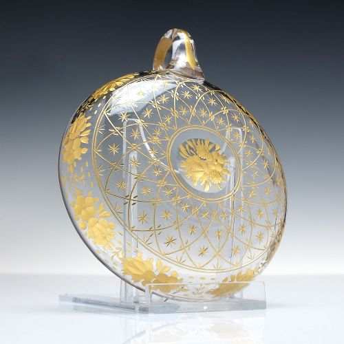 19TH CENTURY ENGRAVED GILDED GLASS BERRY DISH C1880 - ADDITIONAL PHOTO 4
