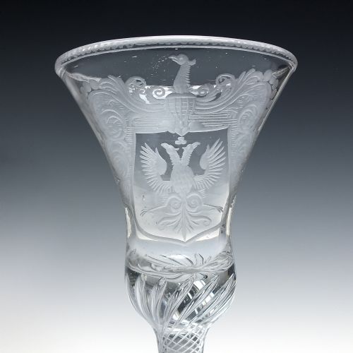 PAIR OF GEORGIAN DOUBLE HEADED EAGLE ENGRAVED AIR TWIST WINE GLASSES C1750 - ADDITIONAL PHOTO 3