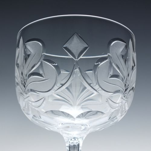 PAIR 19TH CENTURY ENGRAVED RICHARDSON GLASS WINE GOBLETS C1880 - ADDITIONAL PHOTO 4