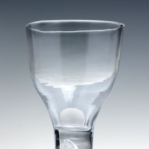 GEORGIAN TERRACED FOOT OPAQUE TWIST DRAM GLASS C1760 - ADDITIONAL PHOTO 3