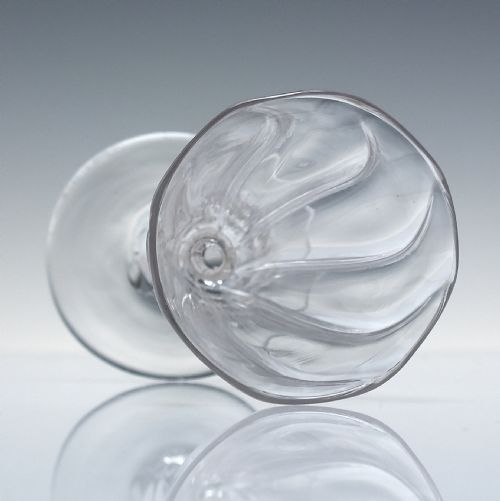 18TH CENTURY RIB MOULDED ALE GLASS C1780 - ADDITIONAL PHOTO 2