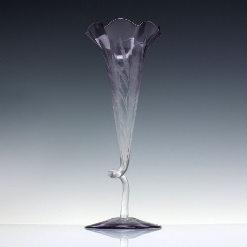 ART NOUVEAU ENGRAVED AMETHYST GLASS TRUMPET STEM VASE C1890 - ADDITIONAL PHOTO 1
