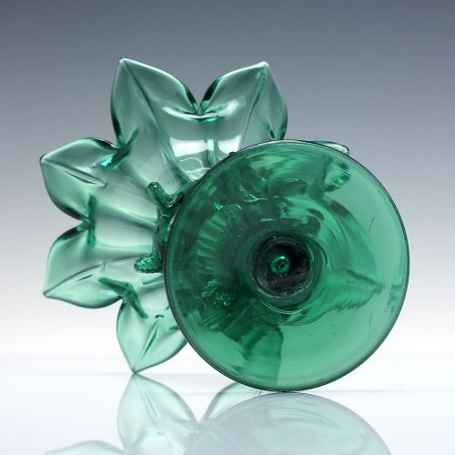 ART NOUVEAU GREEN GLASS TRUMPET FLOWER VASE C1900 - ADDITIONAL PHOTO 3