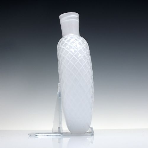 RARE 19TH CENTURY WHITE QUILT MOULDED NAILSEA GLASS FLASK C1830 - ADDITIONAL PHOTO 1
