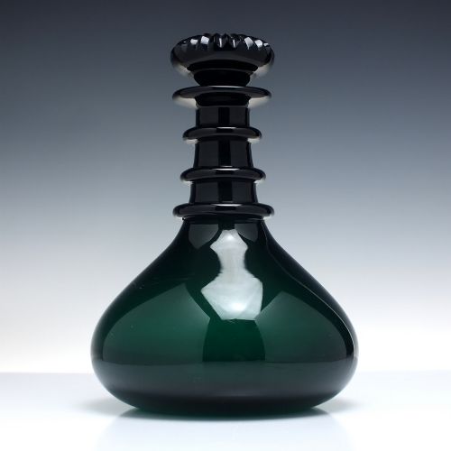 RARER PAIR 19TH CENTURY GREEN MELL DECANTERS WITH STOPPERS C1860 - ADDITIONAL PHOTO 2
